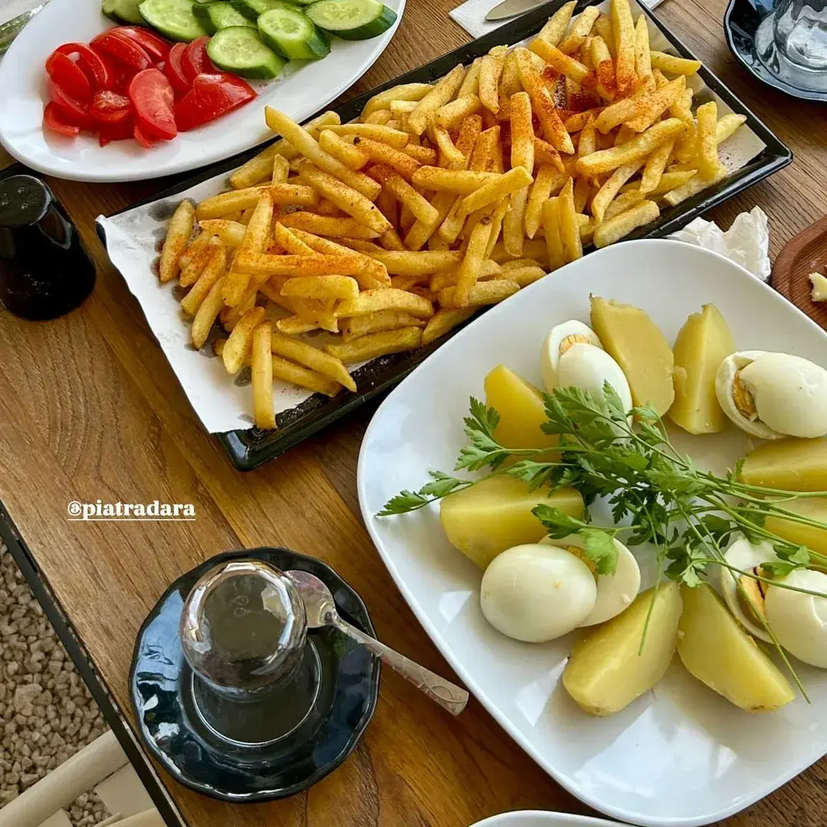 Köy kahvaltısı sofrası